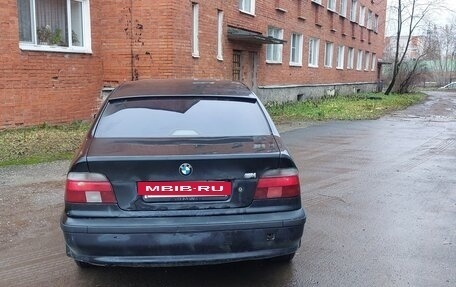 BMW 5 серия, 1996 год, 290 000 рублей, 3 фотография