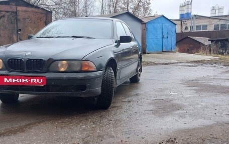 BMW 5 серия, 1996 год, 290 000 рублей, 4 фотография