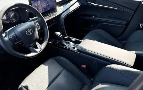 Toyota Camry, 2025 год, 4 165 115 рублей, 12 фотография