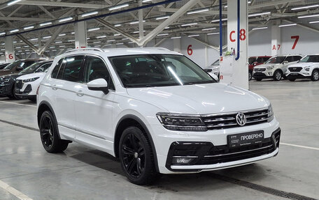 Volkswagen Tiguan II, 2020 год, 3 470 000 рублей, 3 фотография