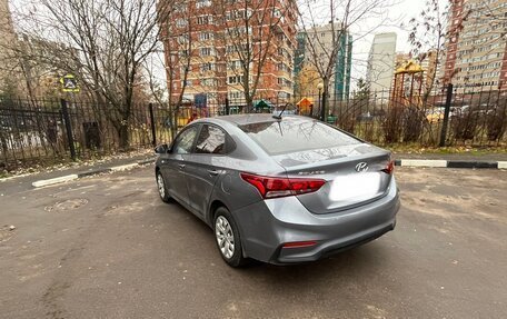 Hyundai Solaris II рестайлинг, 2017 год, 1 150 000 рублей, 5 фотография