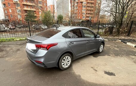 Hyundai Solaris II рестайлинг, 2017 год, 1 150 000 рублей, 3 фотография