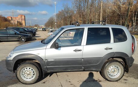 Chevrolet Niva I рестайлинг, 2011 год, 570 000 рублей, 2 фотография