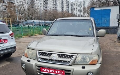 Mitsubishi Pajero III рестайлинг, 2003 год, 960 000 рублей, 1 фотография