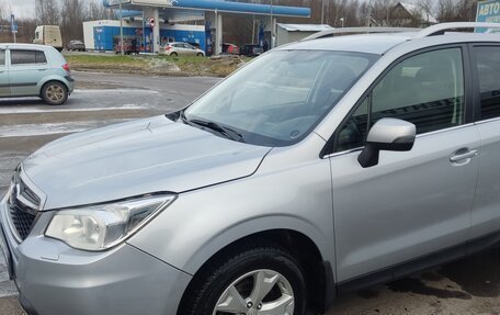 Subaru Forester, 2015 год, 1 600 000 рублей, 2 фотография
