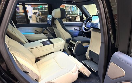 Land Rover Range Rover IV рестайлинг, 2025 год, 30 990 000 рублей, 26 фотография