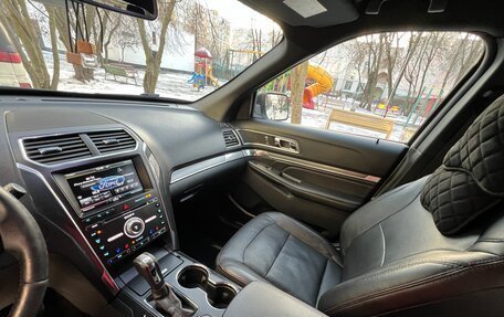 Ford Explorer VI, 2015 год, 2 550 000 рублей, 8 фотография