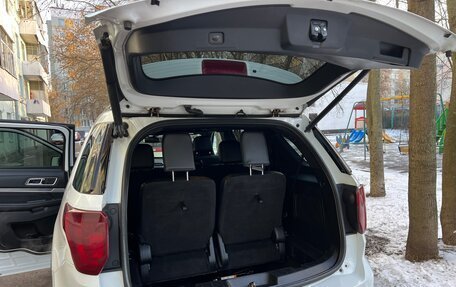 Ford Explorer VI, 2015 год, 2 550 000 рублей, 9 фотография