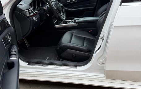 Mercedes-Benz E-Класс, 2015 год, 2 375 000 рублей, 14 фотография