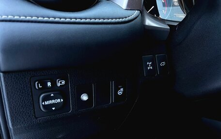 Toyota RAV4, 2018 год, 2 700 000 рублей, 9 фотография