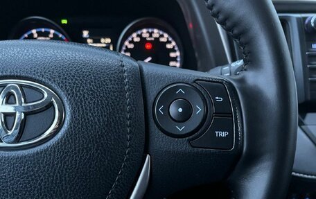 Toyota RAV4, 2018 год, 2 700 000 рублей, 11 фотография