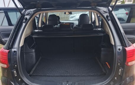 Mitsubishi Outlander III рестайлинг 3, 2016 год, 1 650 000 рублей, 7 фотография