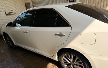 Toyota Camry, 2016 год, 1 950 000 рублей, 4 фотография