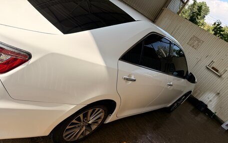 Toyota Camry, 2016 год, 1 950 000 рублей, 3 фотография