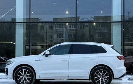Volkswagen Touareg III, 2018 год, 4 680 000 рублей, 8 фотография