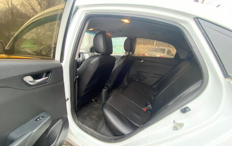 Hyundai Solaris II рестайлинг, 2020 год, 800 000 рублей, 9 фотография