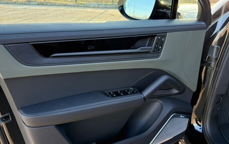 Porsche Cayenne III, 2025 год, 19 290 000 рублей, 11 фотография