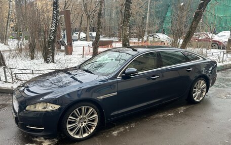 Jaguar XJ IV (X351), 2010 год, 2 250 000 рублей, 2 фотография