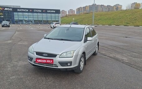 Ford Focus II рестайлинг, 2006 год, 370 000 рублей, 1 фотография