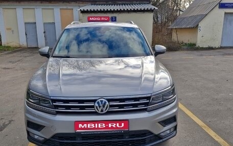 Volkswagen Tiguan II, 2020 год, 3 200 000 рублей, 1 фотография