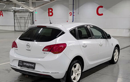 Opel Astra J, 2013 год, 660 000 рублей, 5 фотография