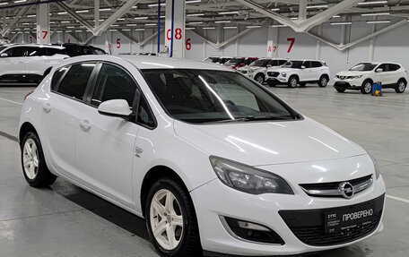 Opel Astra J, 2013 год, 660 000 рублей, 3 фотография