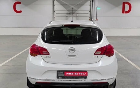 Opel Astra J, 2013 год, 660 000 рублей, 6 фотография