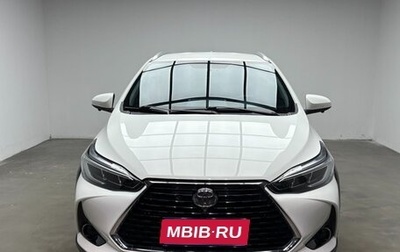 Toyota Yaris XP150 рестайлинг, 2022 год, 1 420 000 рублей, 1 фотография