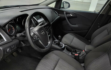 Opel Astra J, 2013 год, 660 000 рублей, 16 фотография