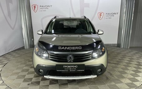 Renault Sandero I, 2012 год, 830 000 рублей, 2 фотография