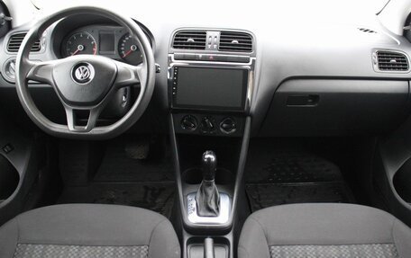 Volkswagen Polo VI (EU Market), 2016 год, 1 059 000 рублей, 11 фотография