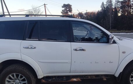 Mitsubishi Pajero Sport II рестайлинг, 2011 год, 1 150 000 рублей, 3 фотография