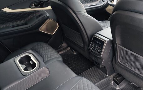 CheryExeed TXL, 2022 год, 2 399 000 рублей, 15 фотография
