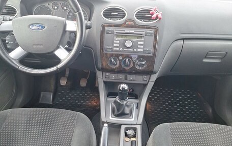 Ford Focus II рестайлинг, 2006 год, 370 000 рублей, 8 фотография