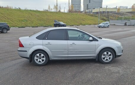 Ford Focus II рестайлинг, 2006 год, 370 000 рублей, 3 фотография