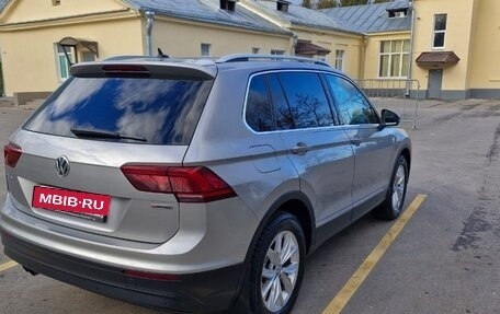 Volkswagen Tiguan II, 2020 год, 3 200 000 рублей, 6 фотография