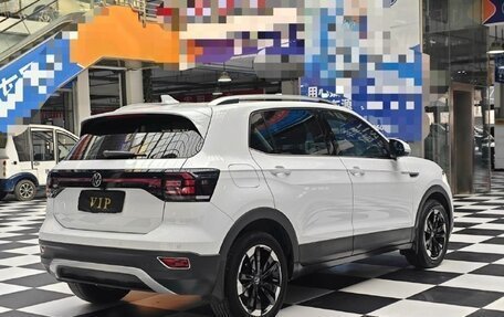 Volkswagen T-Cross I, 2022 год, 1 615 000 рублей, 4 фотография