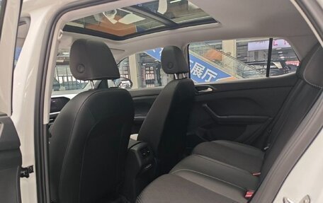 Volkswagen T-Cross I, 2022 год, 1 615 000 рублей, 9 фотография