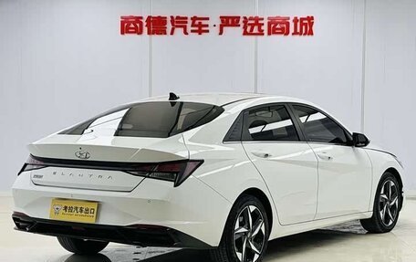 Hyundai Elantra, 2022 год, 1 650 000 рублей, 15 фотография