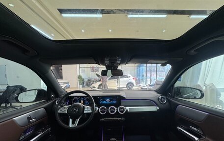 Mercedes-Benz GLB, 2021 год, 2 120 000 рублей, 13 фотография