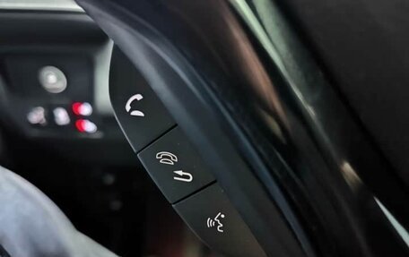 Honda Vezel, 2022 год, 1 650 000 рублей, 11 фотография