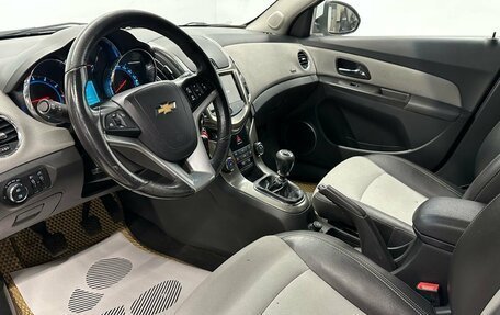 Chevrolet Cruze II, 2012 год, 589 000 рублей, 9 фотография