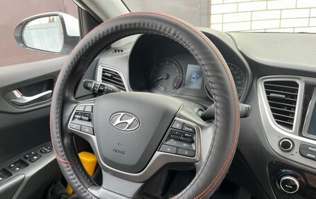 Hyundai Solaris II рестайлинг, 2019 год, 1 600 000 рублей, 4 фотография