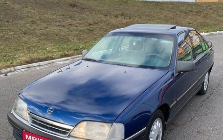 Opel Omega A, 1992 год, 500 000 рублей, 1 фотография