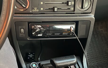 BMW 5 серия, 1984 год, 520 000 рублей, 6 фотография