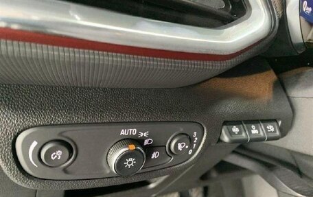 Chevrolet TrailBlazer, 2022 год, 1 800 000 рублей, 10 фотография