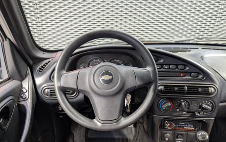 Chevrolet Niva I рестайлинг, 2017 год, 675 000 рублей, 19 фотография