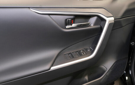 Toyota RAV4, 2025 год, 4 400 000 рублей, 15 фотография