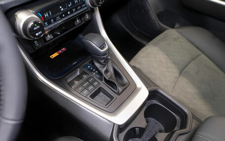 Toyota RAV4, 2025 год, 4 400 000 рублей, 18 фотография