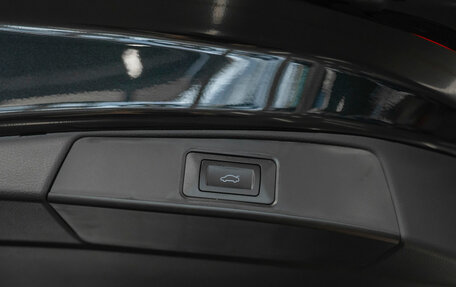 Toyota RAV4, 2025 год, 4 400 000 рублей, 25 фотография